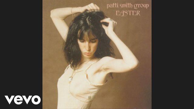 significado de la canción: because the night de patti smith group
